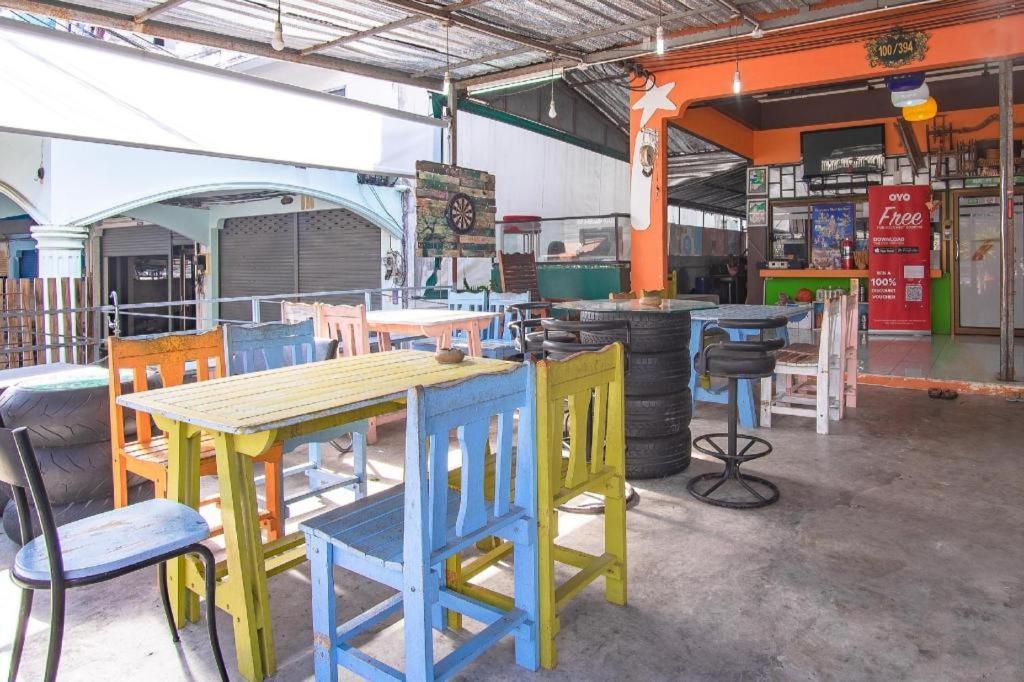 Oyo 586 I Hostel Phuket Eksteriør billede