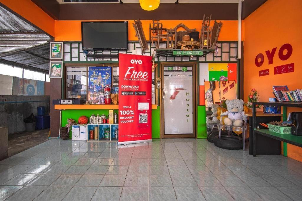 Oyo 586 I Hostel Phuket Eksteriør billede