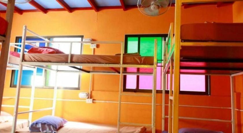 Oyo 586 I Hostel Phuket Eksteriør billede