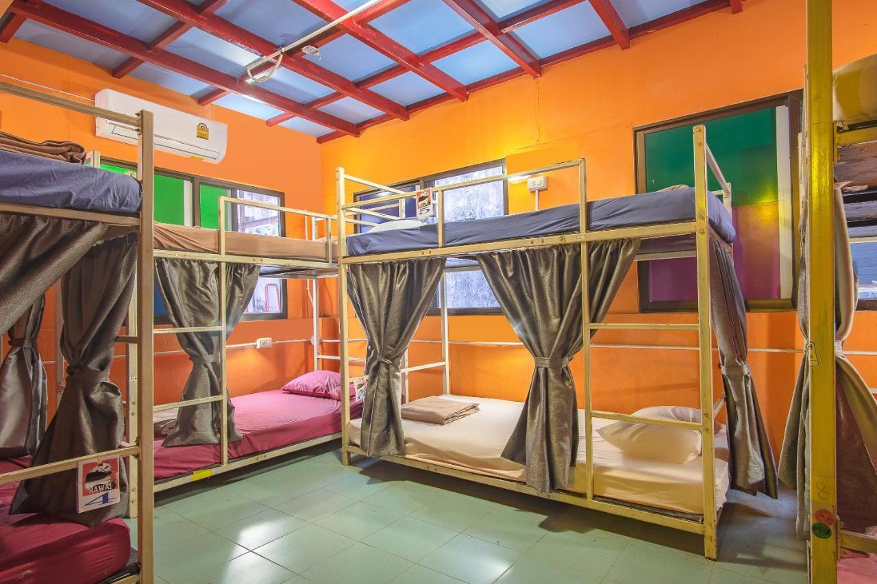 Oyo 586 I Hostel Phuket Eksteriør billede